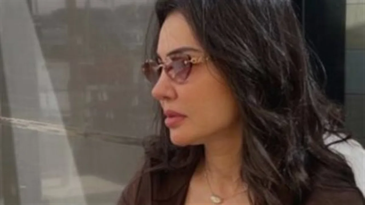 رسالة غامضة.. دينا فؤاد تتصدر تريند السوشيال ميديا بحديث مفاجئ عن العلاقات الشخصية